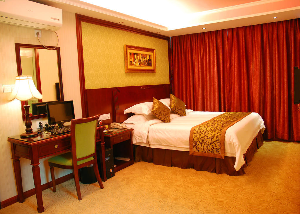 Vienna Hotel Shenzhen Railway Station Quarto foto
